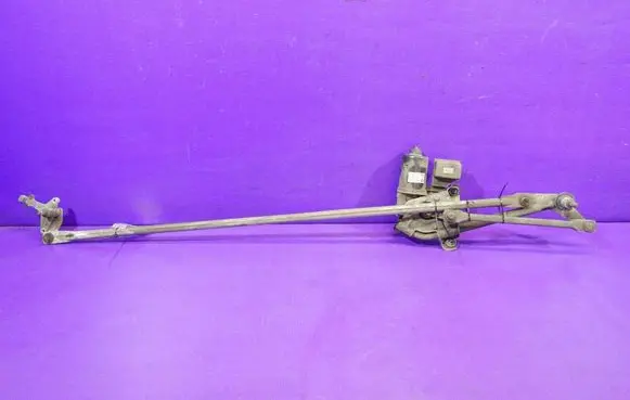Front wiper linkage and motor