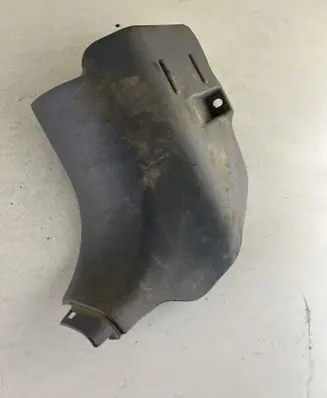 Toyota RAV 4 (XA20) Foot area side trim 6211242030 621124203