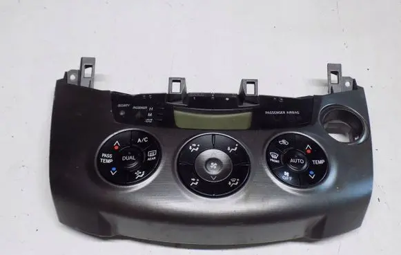 Toyota RAV 4 (XA30) Climate control unit 5590042381