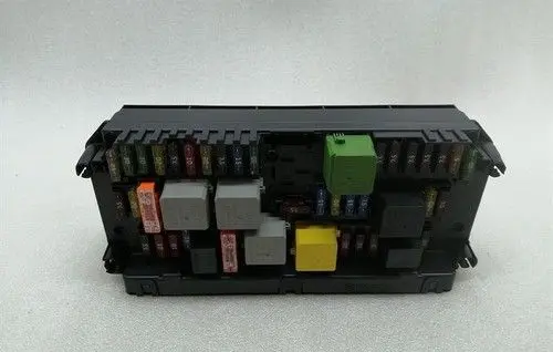 Mercedes-Benz C W204 Fuse box set A2129005722