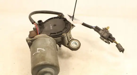 Chevrolet Captiva Wiper motor 06B11