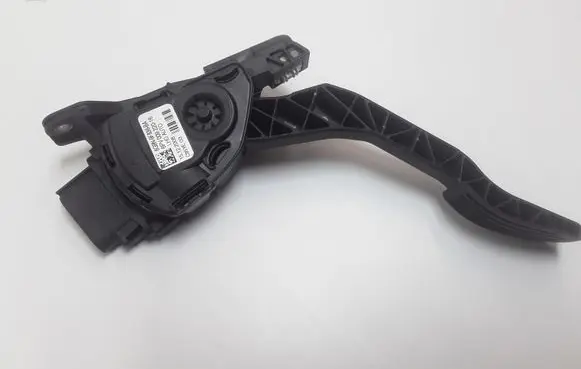Volvo XC60 Accelerator throttle pedal 8G9N9F836BA