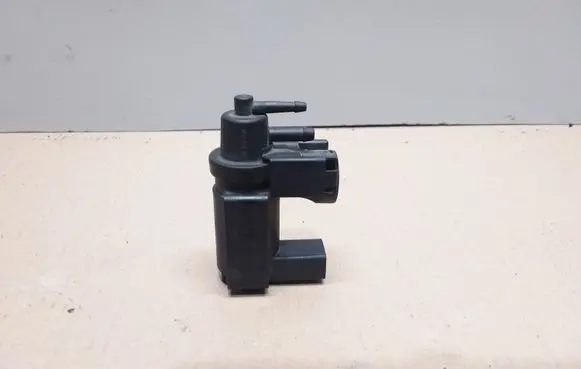 Audi A6 S6 C6 4F Vacuum valve 059906628B