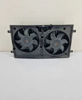 Volkswagen Transporter - Caravelle T4 Radiator cooling fan shroud 7D0121207
