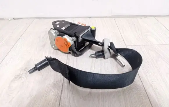 Nissan Navara D23 Rear seatbelt 888844KJ0A