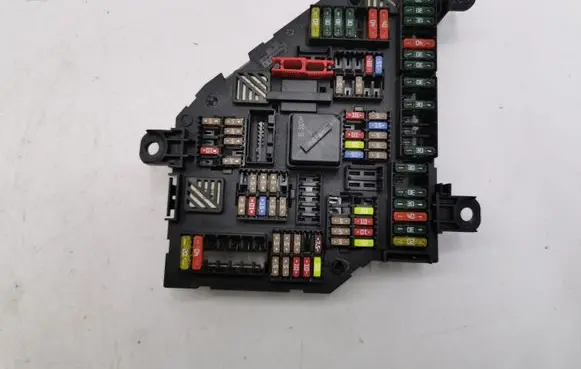 BMW 5 F10 F11 Fuse module 9234423 1703345