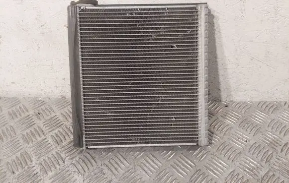 Toyota Avensis T250 Air conditioning (A/C) radiator (interior) 8850105080