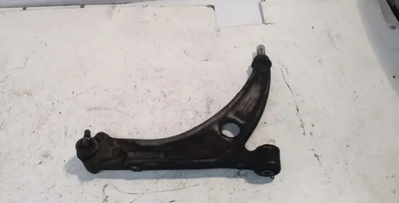 Volkswagen PASSAT B6 Front lower control arm/wishbone 3C0407153B