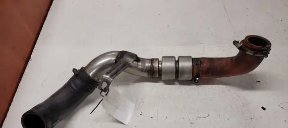 Jaguar XF X250 Intercooler hose/pipe 9X236C785AC