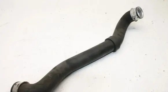 Mercedes-Benz CLC CL203 Engine coolant pipe/hose 2095010082