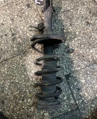 Hyundai Tucson JM Front shock absorber/damper