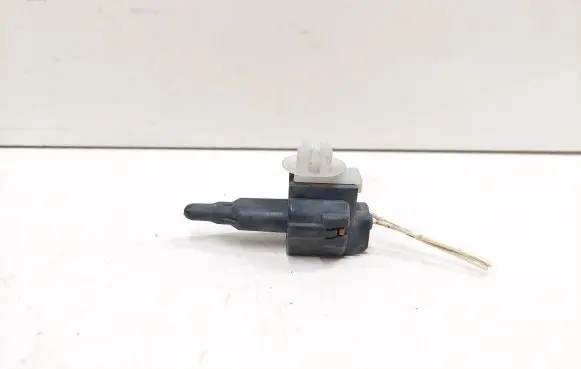 Toyota Avensis T250 Outside/exterior temperature sensor 11030