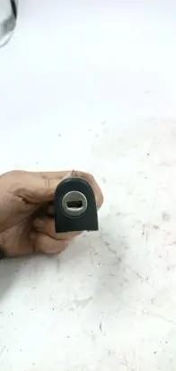 Volkswagen Bora Front door lock (next to the handle) 