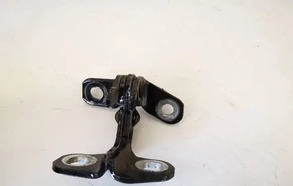 Opel Astra K Rear door lower hinge