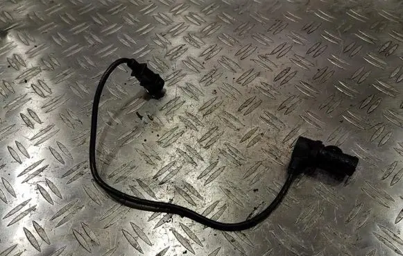 Fiat Marea Crankshaft position sensor 0281002102 nenusttayta