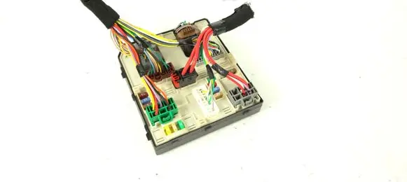Renault Kangoo II BSM Control unit 284B63414RA 519532F03