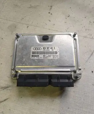 Audi A4 S4 B6 8E 8H Engine control unit/module 8E0907401D 0281010823 28SA5486