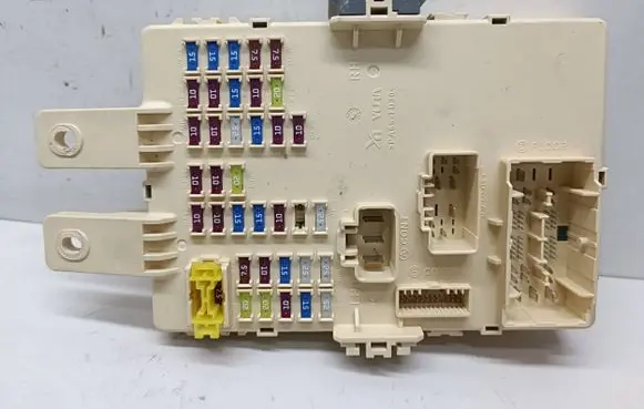 KIA Sportage Fuse module 919503W040 11307024 3W04011030009