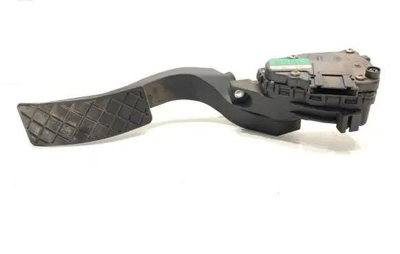 Audi A4 S4 B6 8E 8H Accelerator throttle pedal 8E1721523A