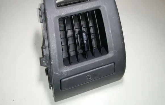 Toyota Prius+ (ZVW40) Dashboard side air vent grill/cover trim 5566147100 5568647080 5566047060