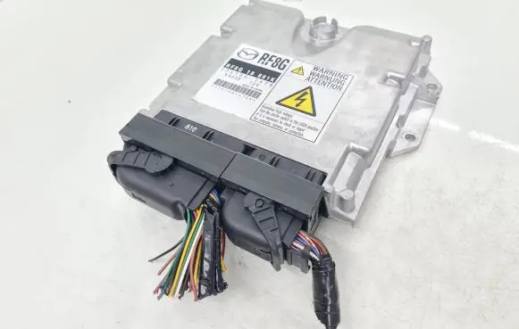 Mazda 6 Engine control unit/module RF8G18881K 2757001470