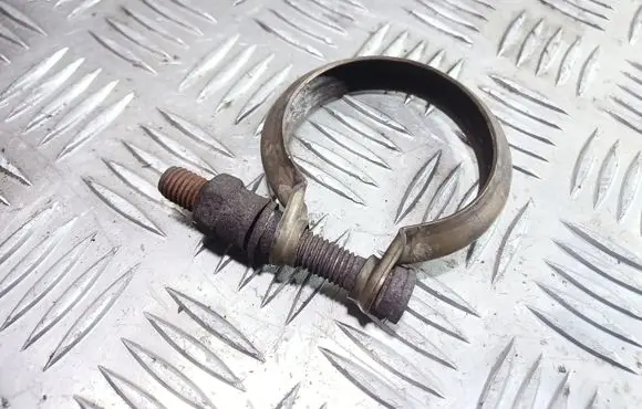 Ford Kuga I Muffler pipe connector clamp 