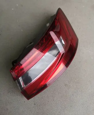 Skoda Superb B8 (3V) Rear/tail lights 3V5945208 00197222 00195138