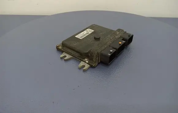 Nissan Micra Engine control unit/module ECU MEC93010