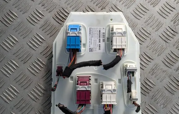 Mercedes-Benz A W177 Central body control module A2479002205