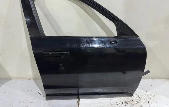Volvo XC90 Front door