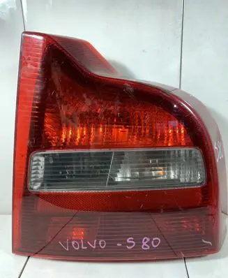 Volvo S80 Rear/tail lights 8643510
