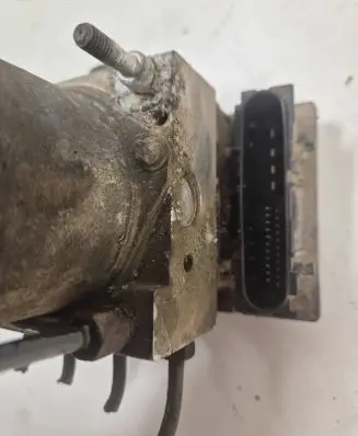 Subaru Forester SG ABS Pump 4871003 0265800414 476L2010604