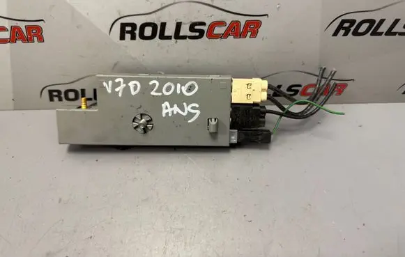 Volvo V70 Antenna control unit 31260476