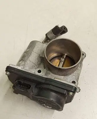 Nissan Juke I F15 Throttle valve 52601 K1Z06 53158