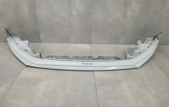 Skoda Octavia Mk3 (5E) Front bumper splitter molding 5E0807795