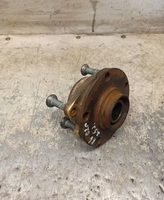 Audi A6 S6 C5 4B Front wheel bearing hub 