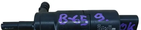 BMW 3 E46 Headlight washer pump 837743003