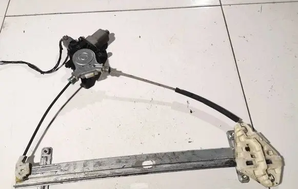 Toyota Avensis T250 Sliding door window regulator with motor 