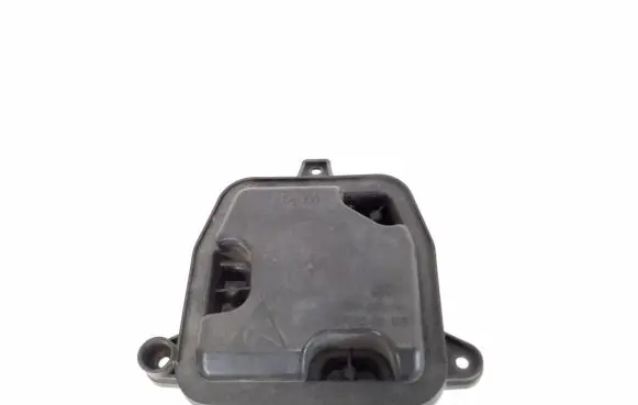 Mercedes-Benz E C207 W207 Headlight/headlamp dust cover 18603202