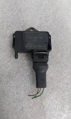 Volkswagen PASSAT B4 Air pressure sensor 3A0906051 0261230008