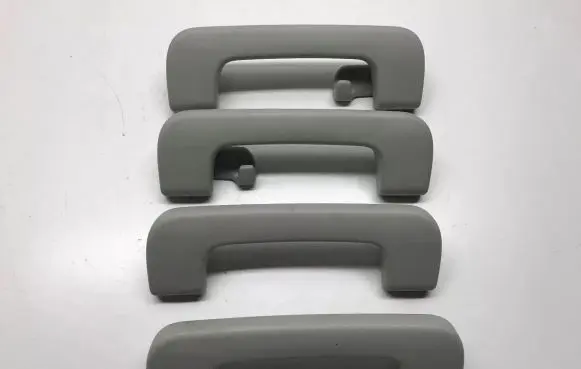 Audi A6 S6 C6 4F A set of handles for the ceiling 8P0857607 8P0857608 8P0857607M