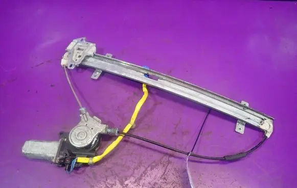 Honda Stream Front door window regulator with motor