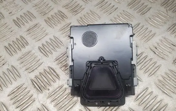 Audi Q7 4M Windshield/windscreen camera 4M0907217E