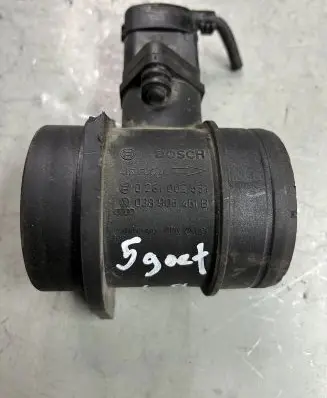 Audi A3 S3 8L Mass air flow meter 0281002757 038905461