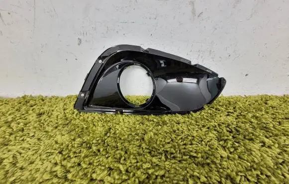 Hyundai ix35 Front fog light trim/grill 86586-2y000