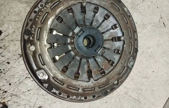 Peugeot 607 Clutch set kit 124025710