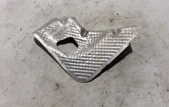 Dodge Durango Exhaust heat shield 68057698AE