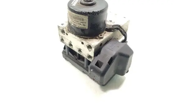 Volvo C70 ABS Pump 9467586 9467588