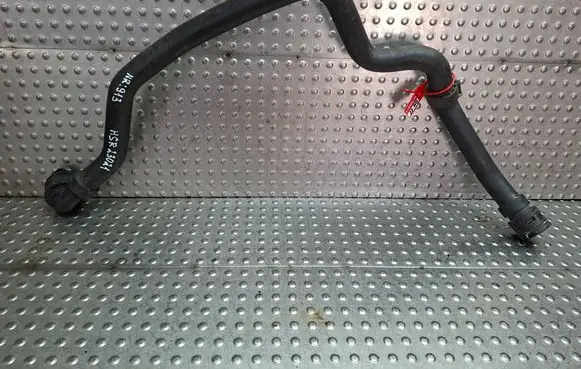 Peugeot 3008 II Engine coolant pipe/hose S27624913 HSR23021