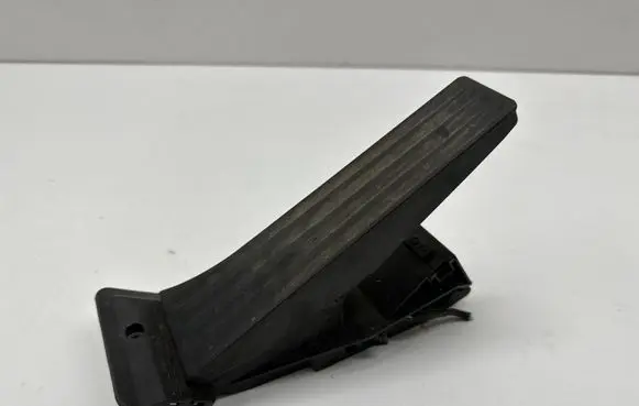 BMW 5 F10 F11 Accelerator throttle pedal 6789998
